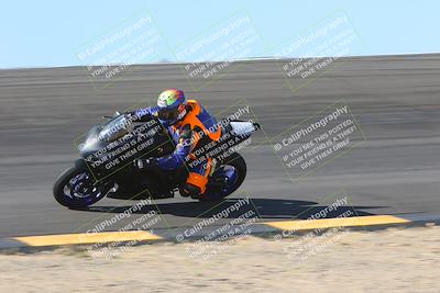 media/Nov-12-2023-SoCal Trackdays (Sun) [[5d1fba4e7d]]/Bowl (930am)/